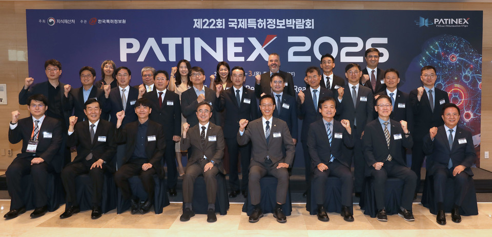 단체사진.jpg